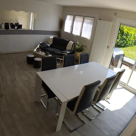 度假居 Maison A 5' Du Circuit Du Mans *